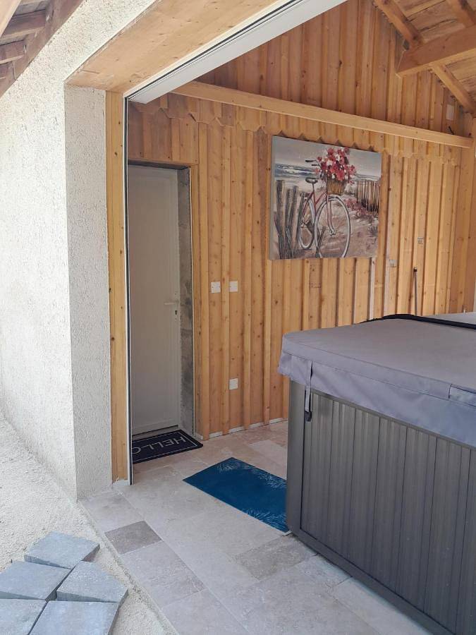 Location de vacances pour 2 personnes, avec jardin et vue à Bertric-Burée - 4