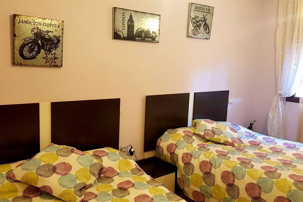 Entire apartment, Flat with terrace in Arenas de San Pedro, Sierra de Gredos in Arenas de San Pedro, Valle del Tiétar