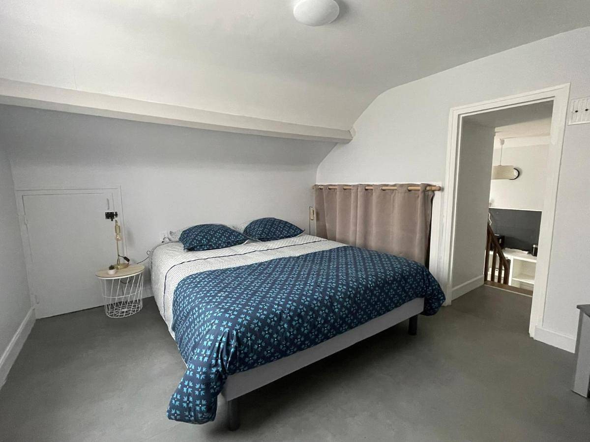 Appartement entier, La cabane du pêcheur in Éguzon-Chantôme, Région de La Châtre