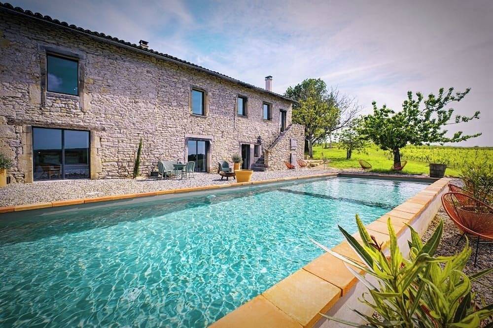 Gîte au coeur des vignes in Puycelsi, Région d'Albi