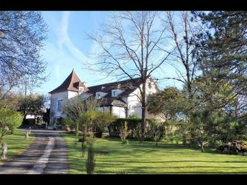 Gîte pour 2 personnes, avec jardin et vue à Rignac (Lot)
