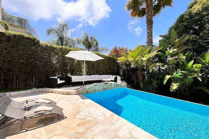 Villa pour 8 personnes, avec jardin