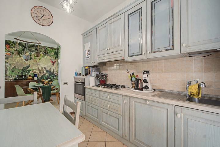 Appartamento intero, Appartamento "La Cicogna Blu" con terrazzo privato e aria condizionata in Savona (Città), Savona