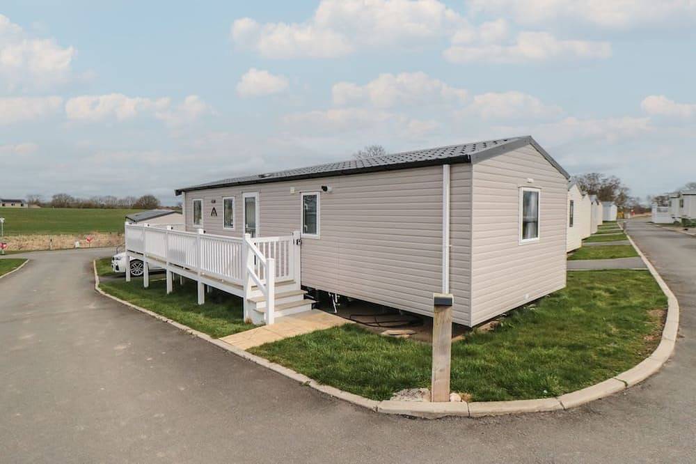 Static Caravan for 4 People in Northumberland, North East England
