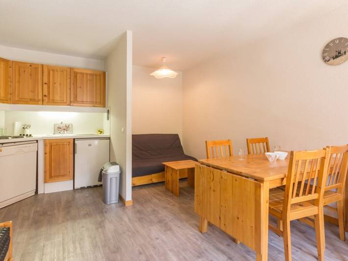 Appartement entier, Appartement charmant au coeur de la station, départ télécabine in Bellentre, La Plagne-Tarentaise
