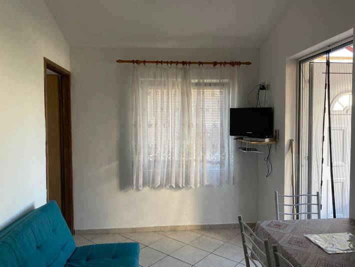 Ganze Wohnung, 1-Zimmer-Ferienwohnung mit Balkon Betina, Murter A-23716-b in Betina, Tisno