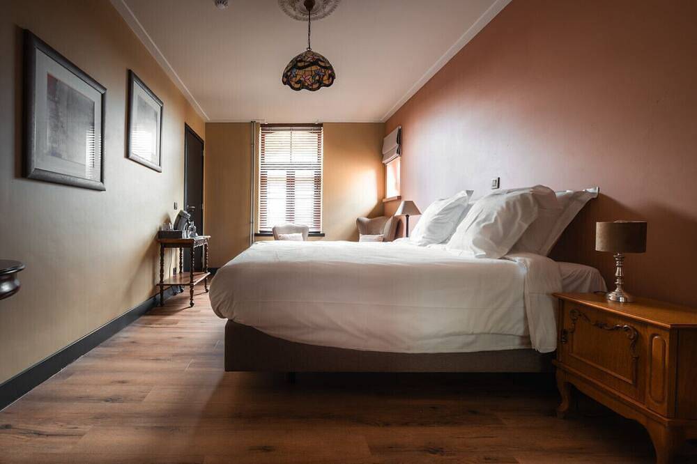 Lapostrof Luxury City Holiday Home in Ronse, Oost-Vlaanderen