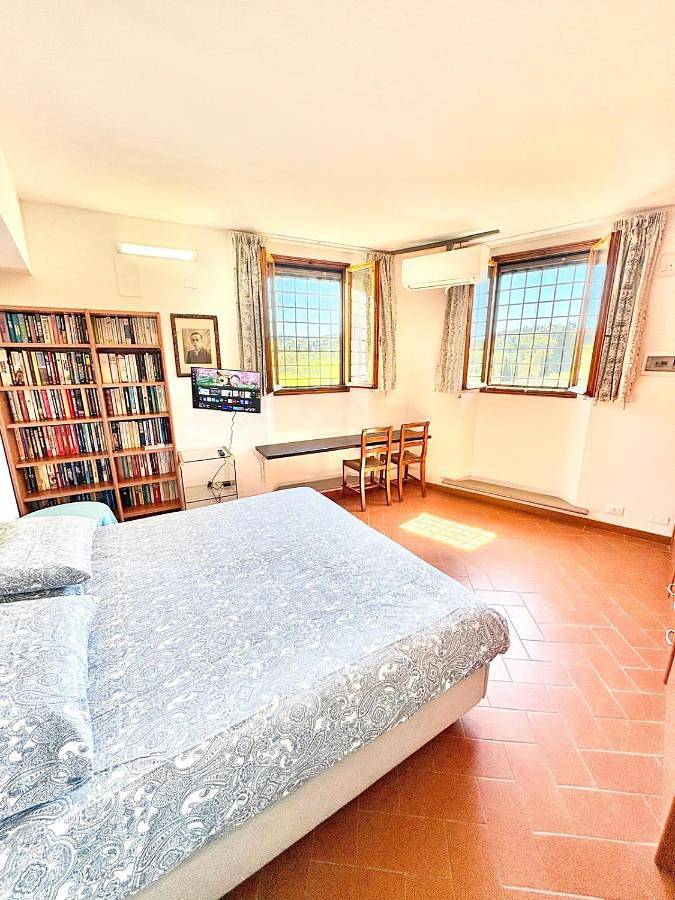 Gîte pour 2 personnes, avec jardin et vue, adapté aux familles à Impruneta