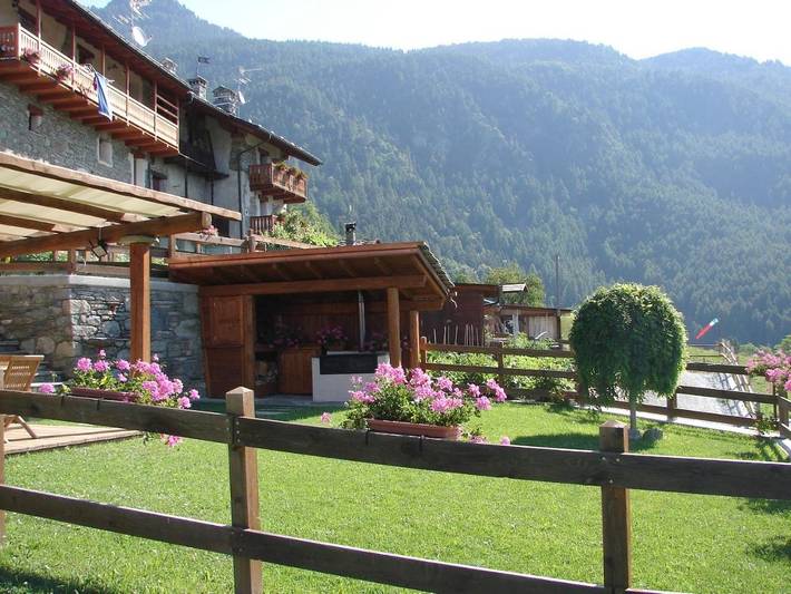 Apartamento de vacaciones para 4 personas, con vistas y jardín - 1
