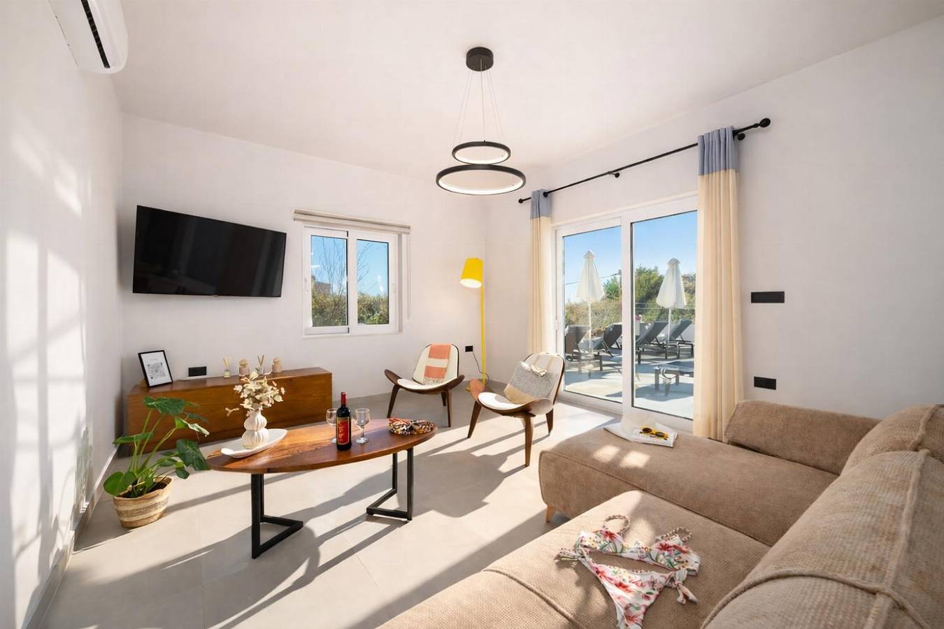 Villa für 6 Personen mit Terrasse in Prines, Nikiforos Fokas