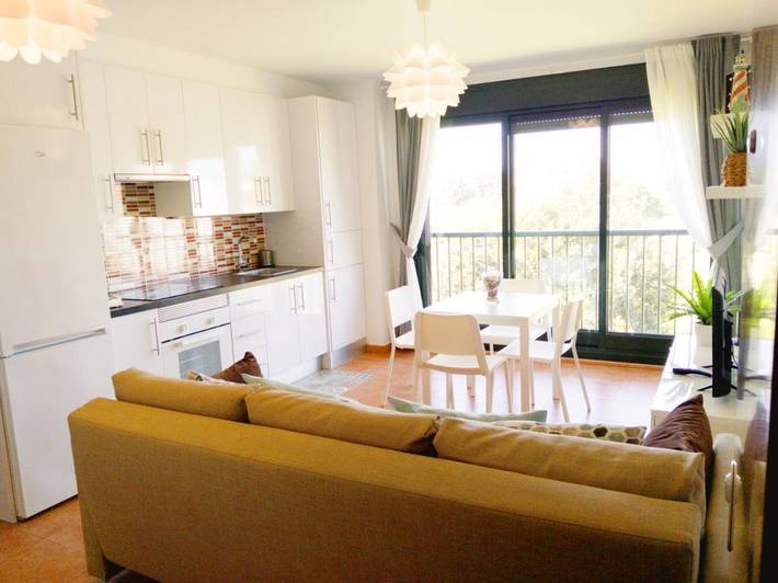 Apartamento de vacaciones para 4 personas, con vistas y jardín - 1