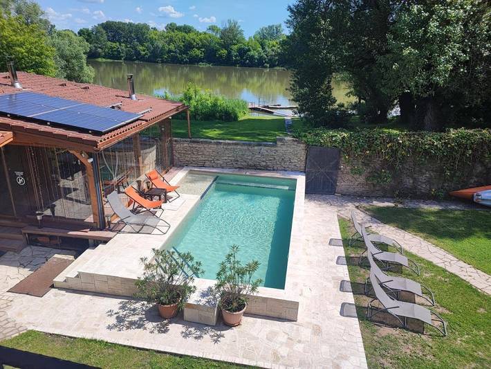 Ferienwohnung für 20 Personen, mit Sauna und Whirlpool sowie Garten und Pool, kinderfreundlich - 1