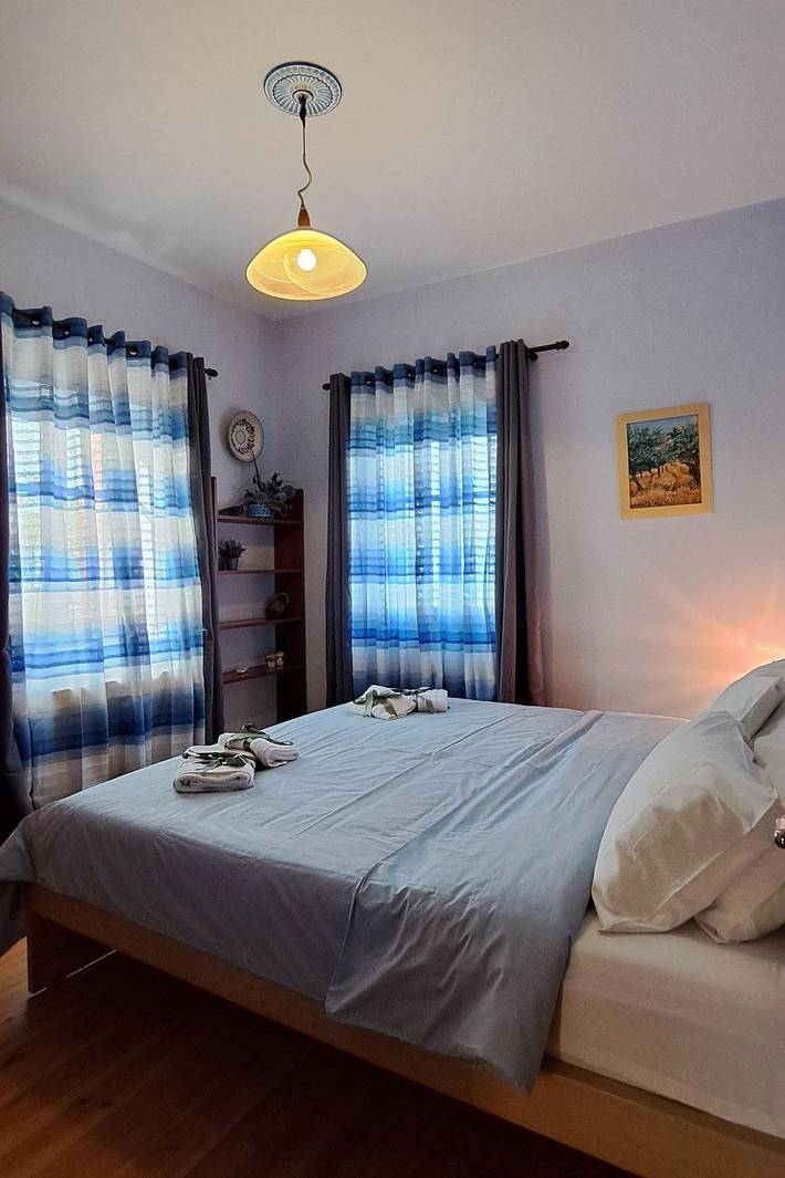 Location de vacances pour 10 personnes, avec piscine ainsi que jardin et terrasse dans Stoupa - 3