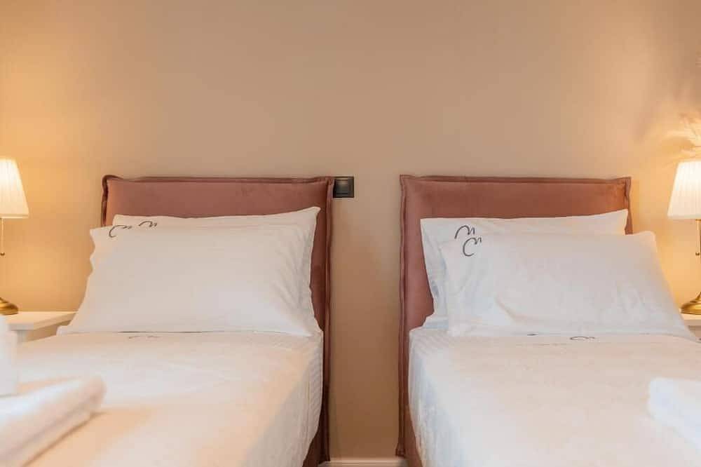 G1: Family Loft on a Suite complex in Roda, Korfu