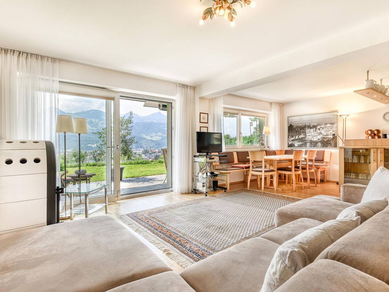 Panoramavilla Bludenz by A-Appartments - Panoramavilla Bludenz in Bludenz, Lechquellengebirge