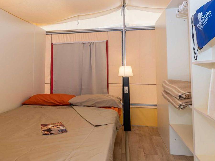 Club Del Sole Spina Family Collection - Tent 5 persons - Tent animals allowed in Lido di Spina, Lago di Spina