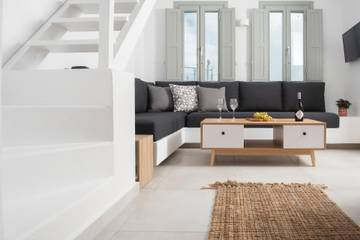 Holiday Apartment for 4 People in Vothonas, Santorini, Photo 4