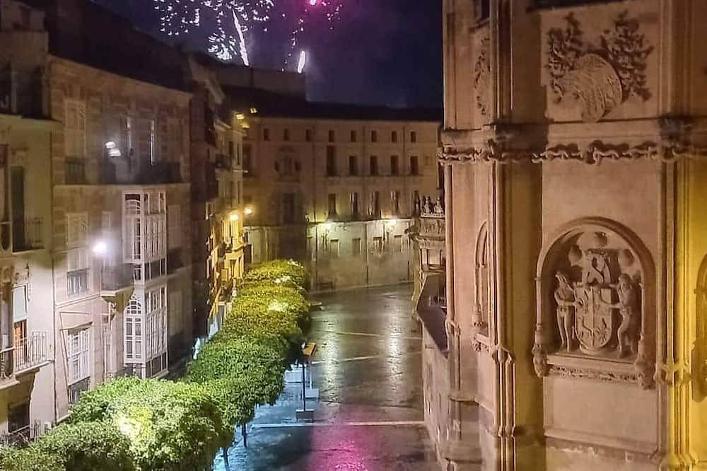 Entire apartment, Catedral Plaza in Murcia, Murcia Inland