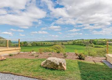 Chalet for 2 People in Narberth, South-Wales, Photo 4