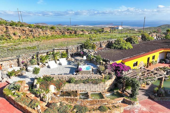 Ferienhaus für 5 Personen, mit Whirlpool und Garten