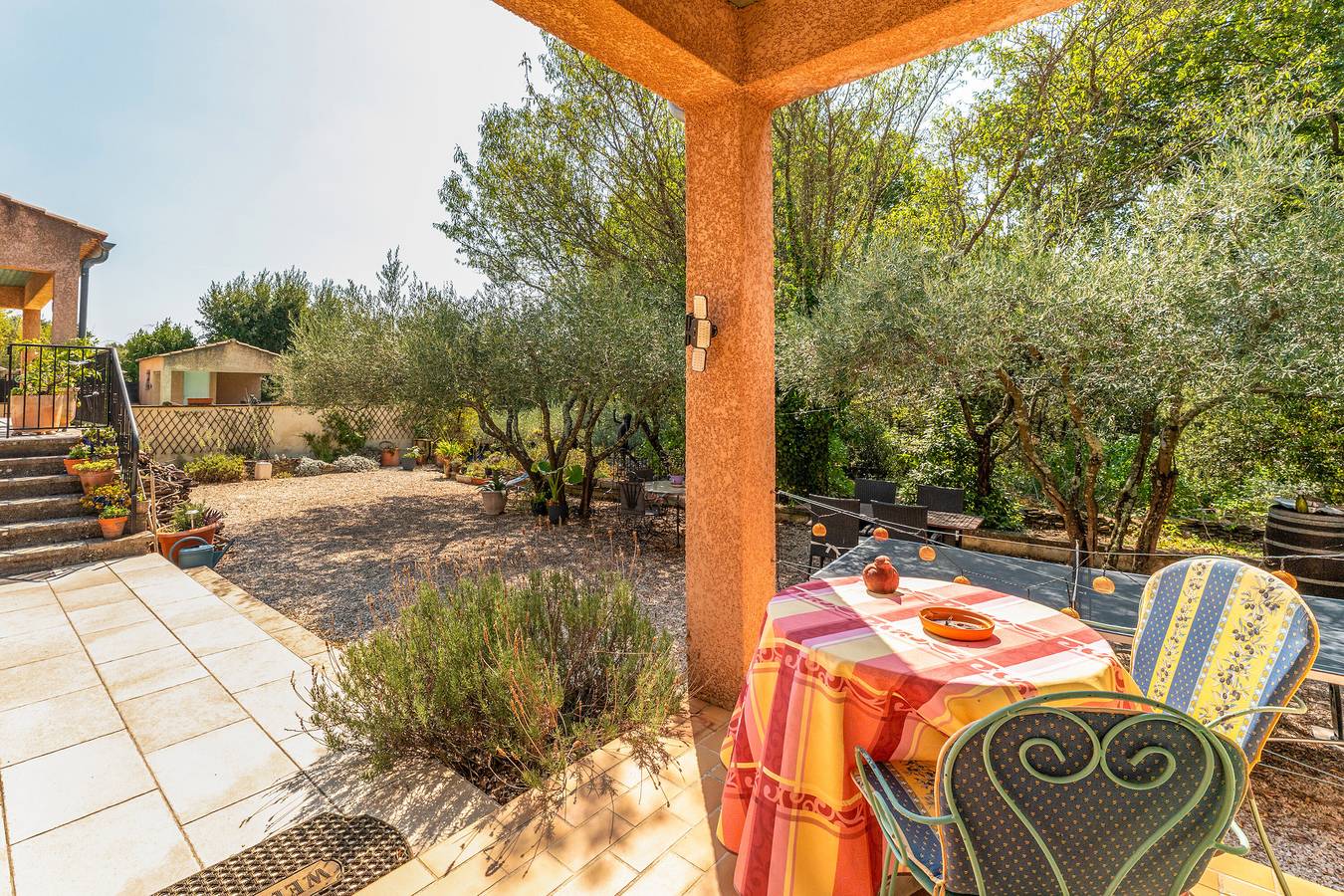 Appartement entier, Appartement 'Villabrix Proche Uzès' avec Wi-Fi in Vallabrix, Région de Nîmes