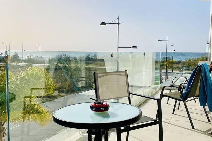 Ferielejlighed for 4 personer, med pool og balkon - 1