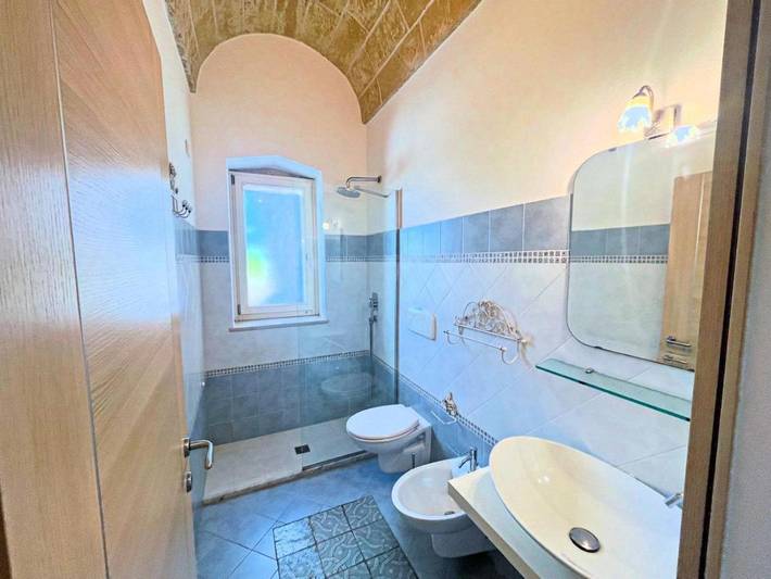 Ferienhaus für 4 Personen, mit Garten und Ausblick in Torre Vado - 3