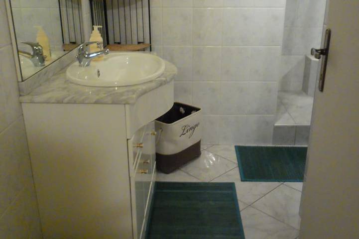 Gîte pour 3 personnes, avec sauna et piscine ainsi que jardin et jacuzzi à Saint-Palais (Gironde) - 3