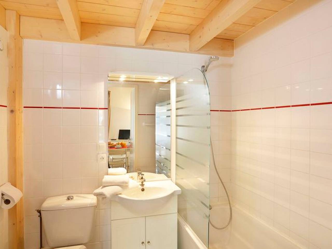 Apartamento entero, Estudio con Terraza en Camping Les Sables Vignier in Saint-Georges-d'Oléron, Côte de Beauté