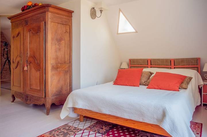 Gîte pour 6 personnes, avec jardin à Sergeac - 3