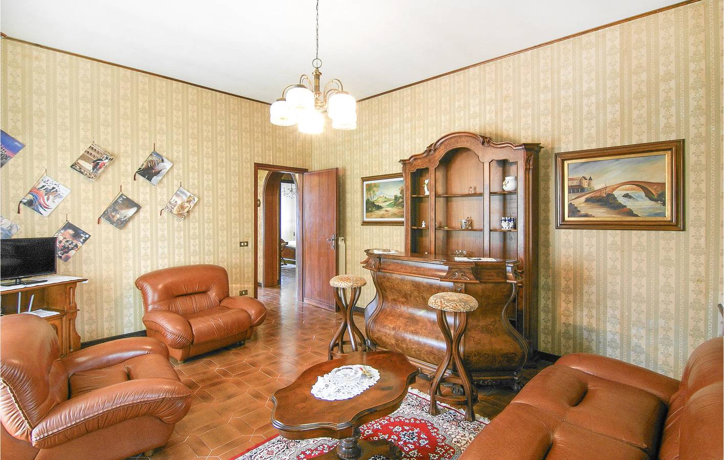 Charmante 90m² Wohnung mit Parkplatz, AC & Garten in der Nähe von Montignoso in Montignoso, Italienische Riviera