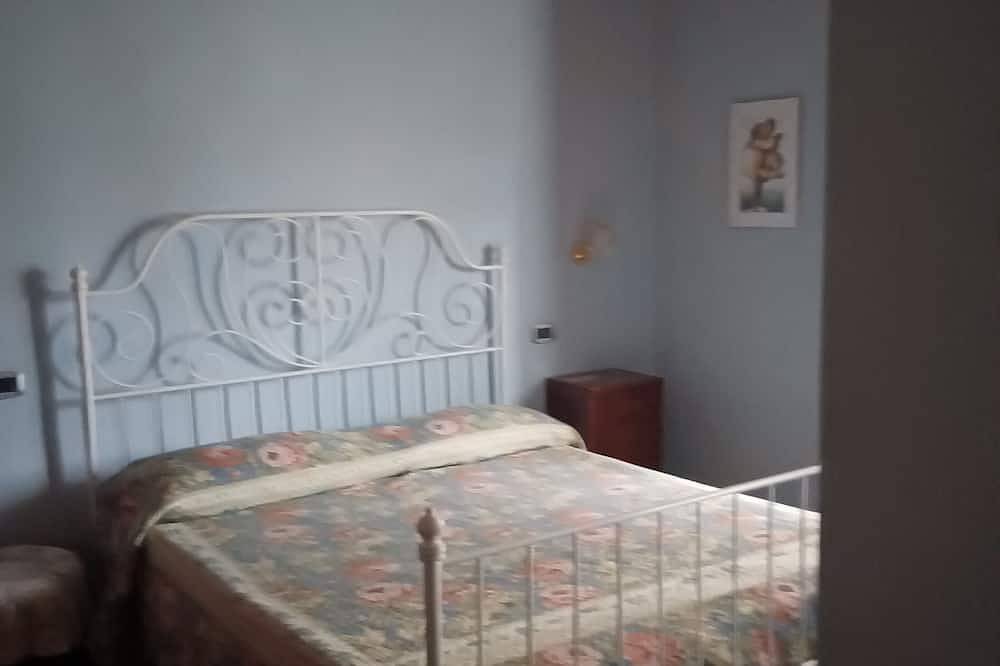 Angelini Just 5 minutes from city center in Lucca, Provincia de Lucca
