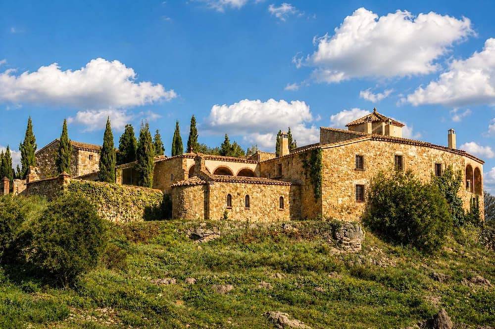 Forteresse médiévale privée près de Barcelone in Granera, Barcelone l'intérieur des terres