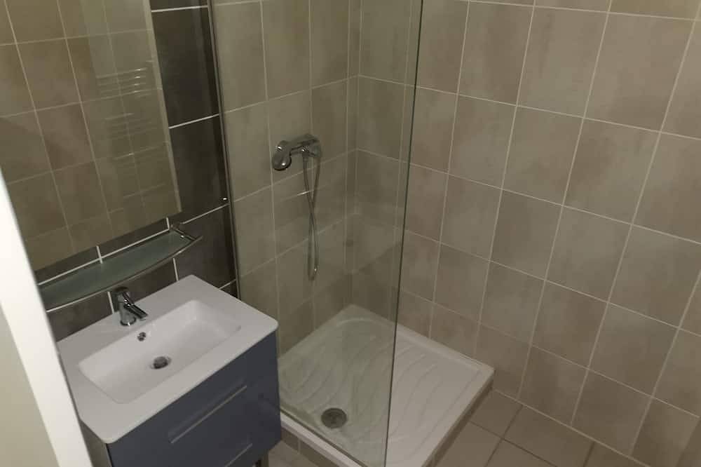 Appartement entier, T2  Centre  Ville  De  Montelimar  En  Drome  Provencale in Montélimar, Région de nyons