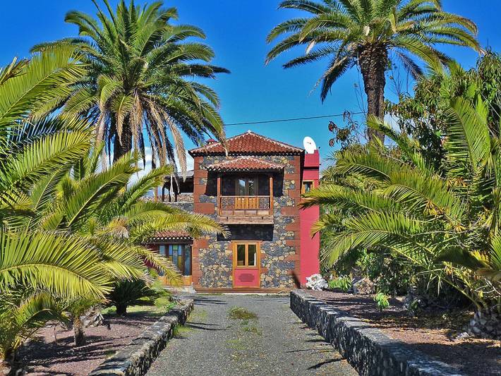 Ferienhaus für 7 Personen, mit Balkon und Terrasse sowie Garten und Pool auf La Palma