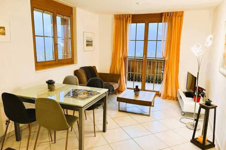 Gîte pour 2 personnes, avec balcon à Aeschi bei Spiez