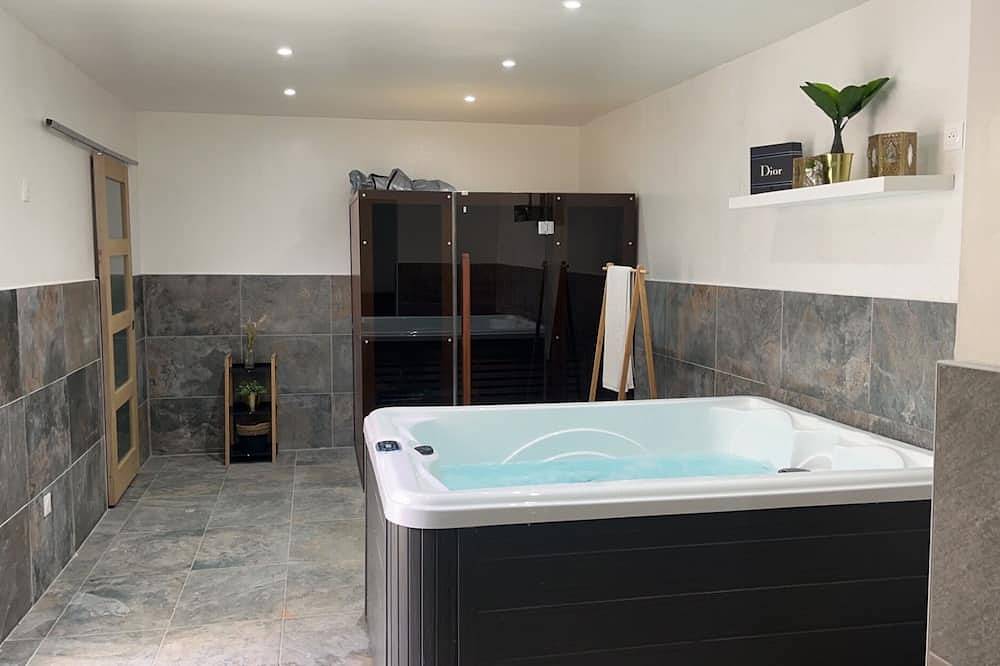 Entire apartment, Royal spa in Livry-Gargan, Seine-Saint-Denis