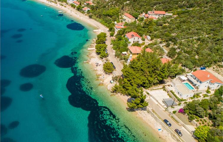 Casa vacanza per 10 persone a Cherso