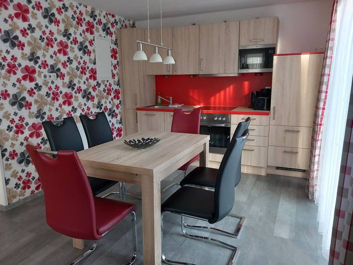 Ferienhaus für 7 Personen, mit Terrasse und Garten in Trassenheide - 2
