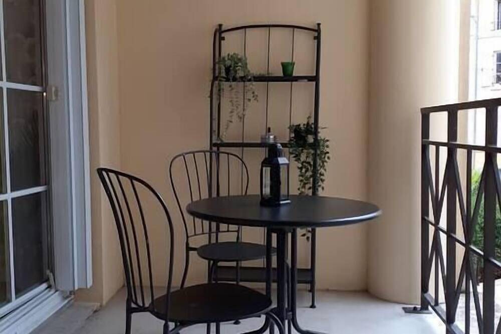 Entire apartment, Place Toscane, 8P, Fibre et Parking à Disneyland in Serris, Seine-et-Marne
