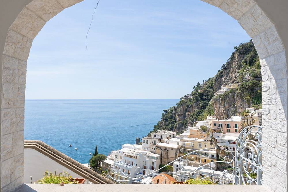 Apartment for 5 People in Positano, Amalfi Coast
