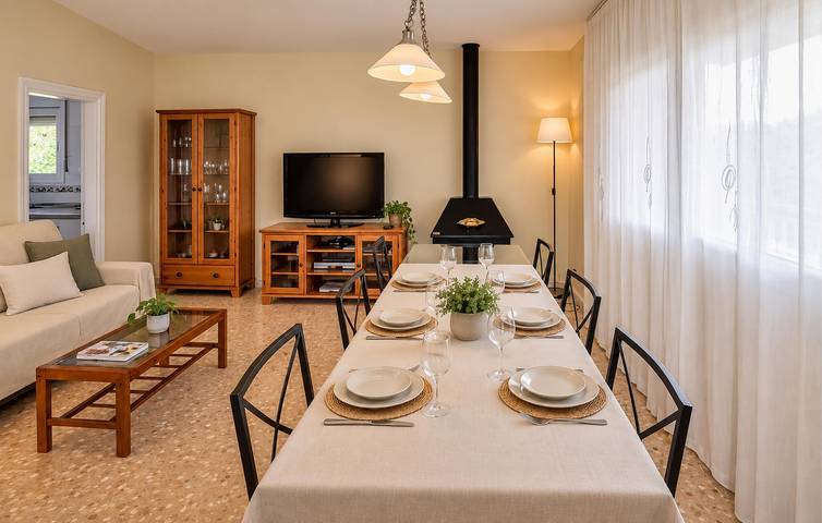 Lloret de Mar Apt avec piscine et parking in Maçanet de la Selva, Costa Brava