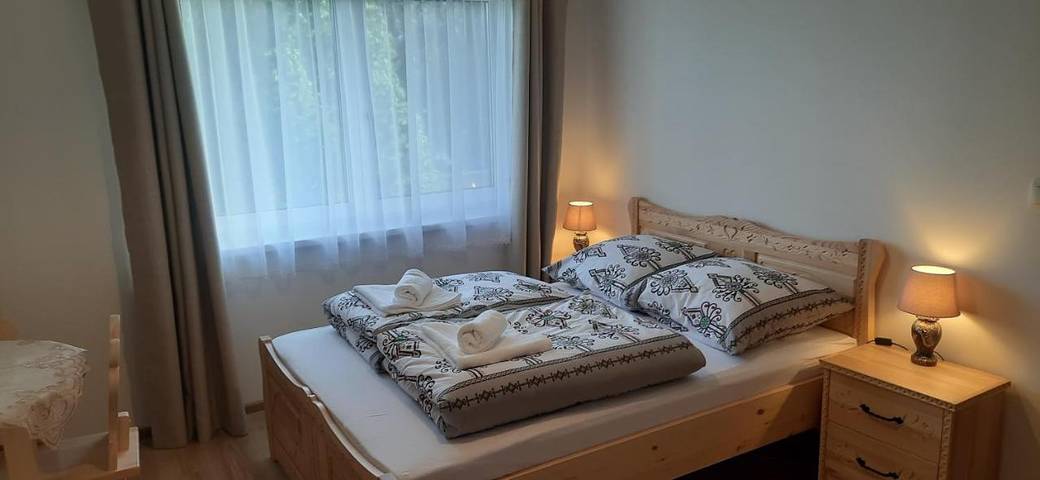 Zakwaterowanie u rodziny goszczącej dla 5 osób, z widok i ogród w Bańska Wyżna