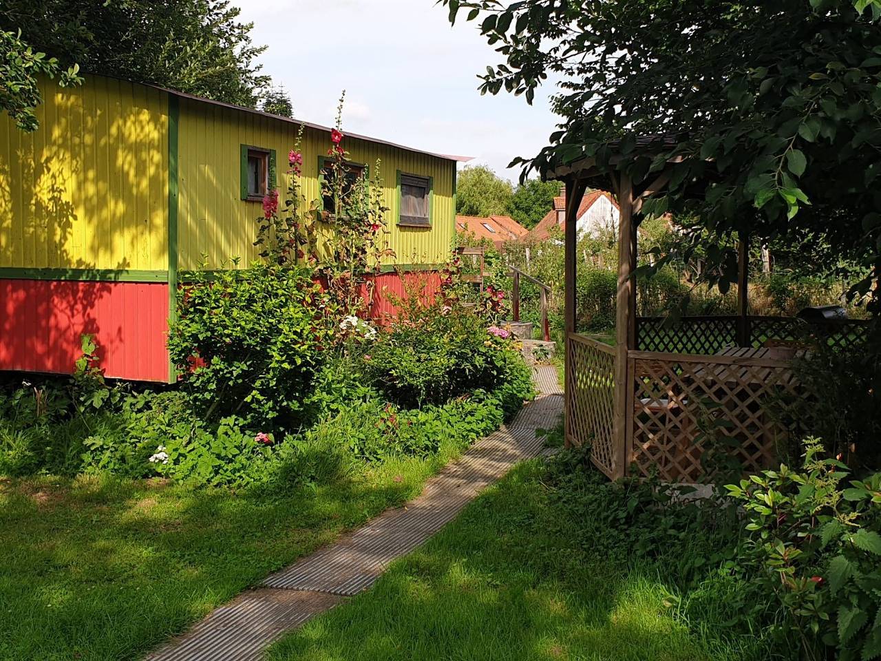 Roulotte Jaune - Les Roulottes du Petit Brimeux in Brimeux, Région de Montreuil