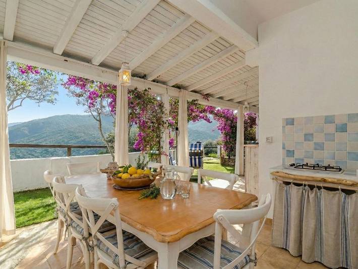 Location de vacances pour 6 personnes, avec piscine et terrasse dans Sole Ruiu - 4