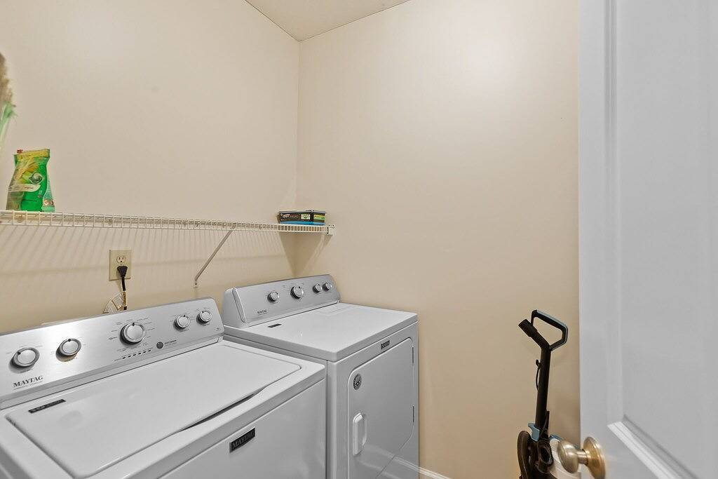 Ganze Wohnung, Beautiful Apartment Steps from Downtown Auburn - Pool! in Auburn (AL), Alabama