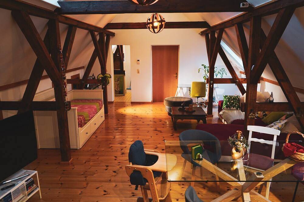 Ganze Wohnung, Historisches Retro Loft 70m2 mit Garten - Historisches Retro Loft 70m2 in Caputh, Schwielowsee