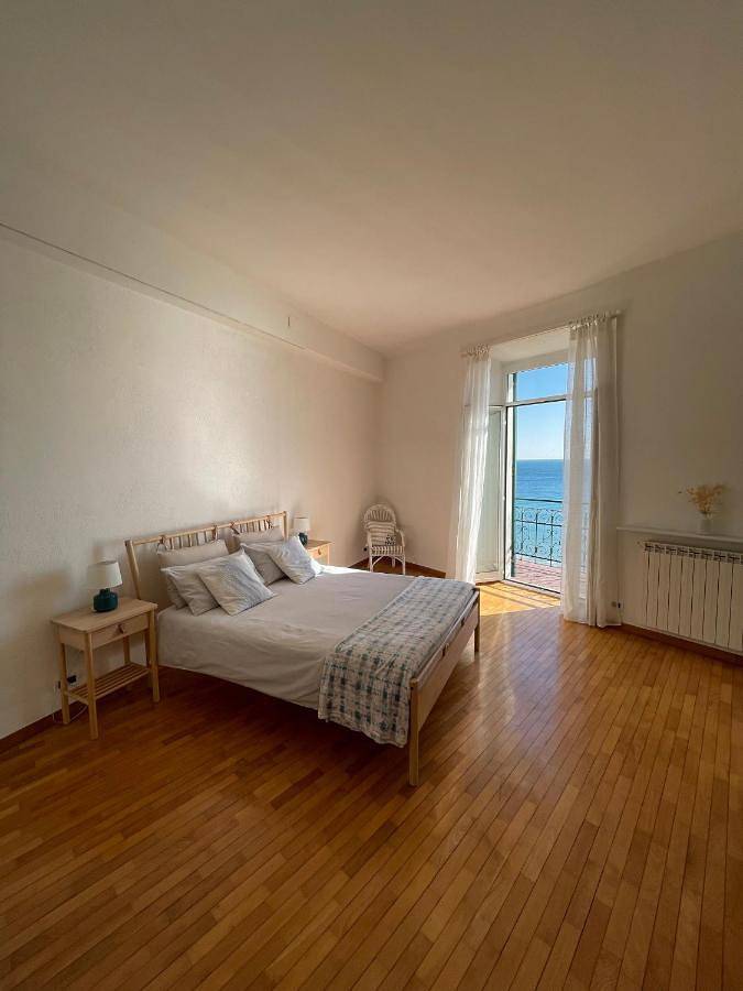 Ferienwohnung für 4 Personen, mit Ausblick und Balkon in Savona - 3