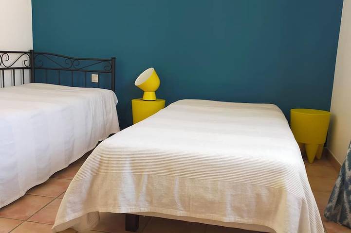 Location de vacances pour 4 personnes, avec terrasse et jardin à Grillon - 4