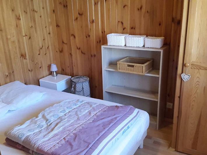 Gemütliches Chalet mit Terrasse - 1 Schlafzimmer in La Freissinouse, Gap und Umgebung